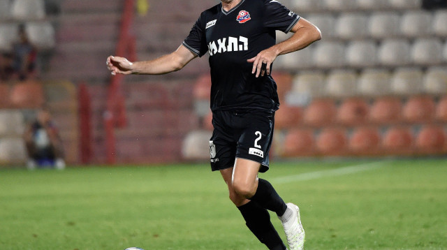 שחקן הפועל חיפה מיקי סירושטיין (צילום: ברני ארדוב)