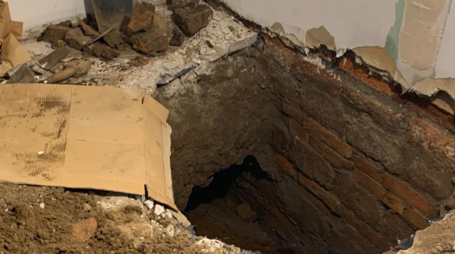 המקום בו התגלו העצמות של קורבנות גטו ורשה (צילום: באדיבות הקהילה היהודית, ורשה)