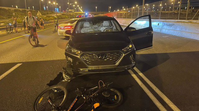 זירת התאונה באיילון (צילום: אנשי הדממה חדשות מתפרצות)