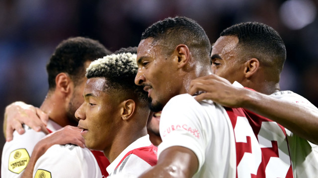 סבסטיאן האלר שחקן אייאקס חוגג (צילום: GettyImages)