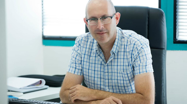 אלעד טנא (צילום: איה אפרים)