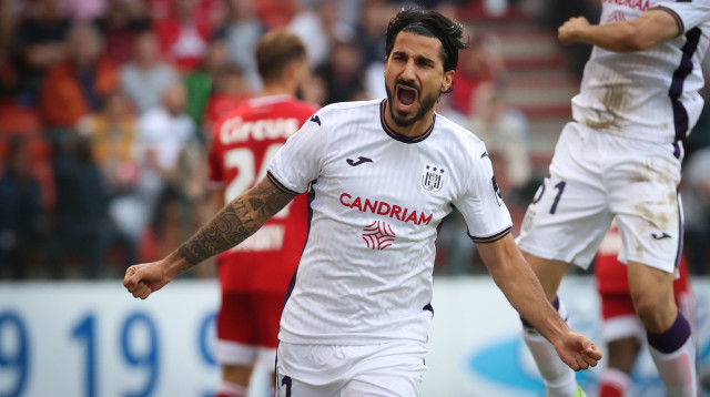 ליאור רפאלוב (צילום: VIRGINIE LEFOUR/BELGA MAG/AFP via Getty Images)