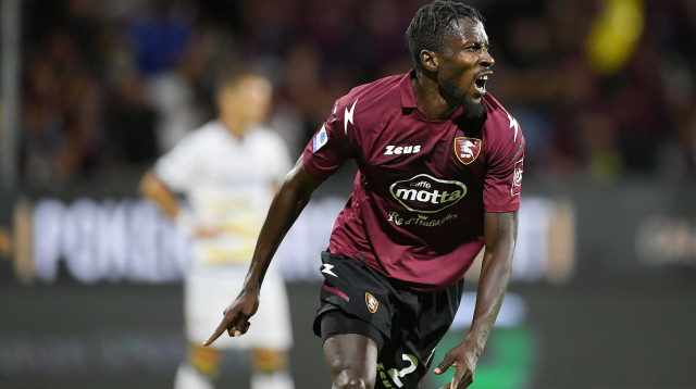 סלרניטנה השיגה נקודה. קוליבאלי חוגג (צילום: אימג'בנק  GettyImages, Francesco Pecoraro)