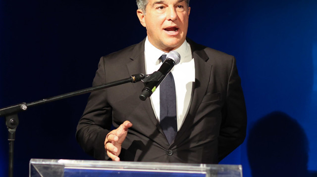 ביקורת מבית. לאפורטה (צילום: דני מרון)