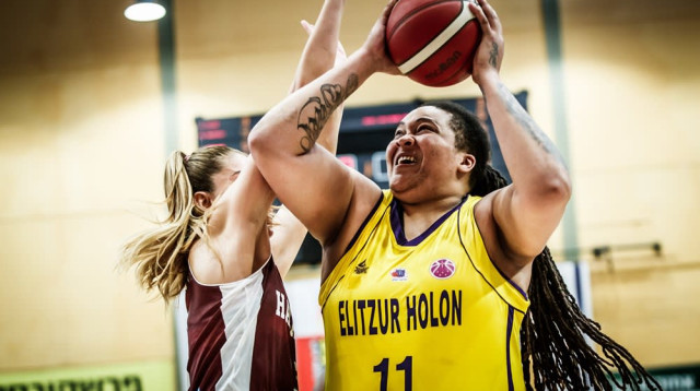 דניאל אדאמס שחקנית אליצור חולון (צילום: אתר רשמי, אתר פיב"א)