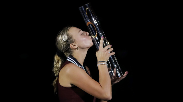 אנט קונטבייט טניסאית אסטונית (צילום: רויטרס)