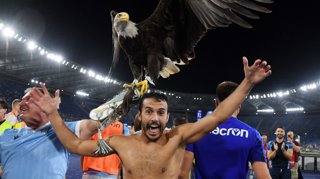 שחקן לאציו, פדרו, חוגג (צילום: רויטרס)