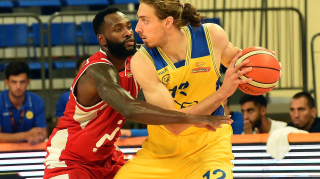 ליס שושי שחקן מכבי אשדוד (צילום: ברני ארדוב)