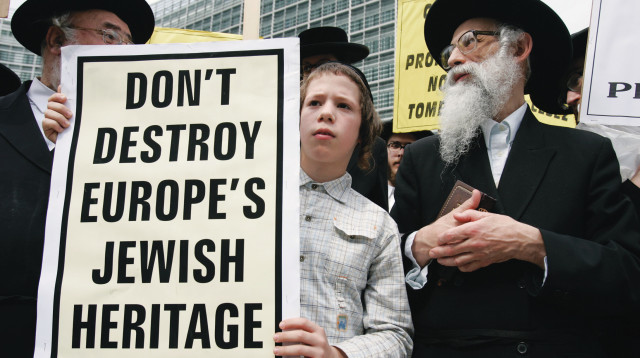 יהודים בבריסל (צילום: רויטרס)