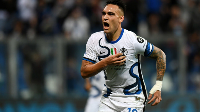 חתם מהנקודה הלבנה. לאוטרו מרטינס (צילום: אימג'בנק  GettyImages, Alessandro Sabattini)