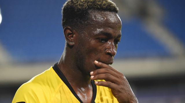 שחקן מכבי נתניה פארפה גיאגון (צילום: ברני ארדוב)