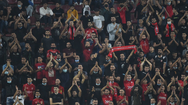 אוהדי בני סכנין (צילום: ברני ארדוב)