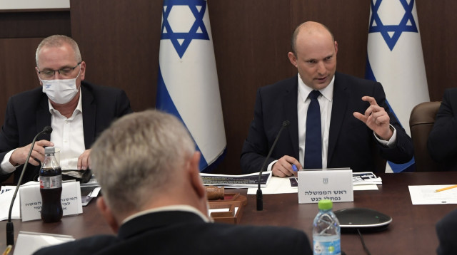 ראש הממשלה נפתלי בנט בקבינט הקורונה (צילום: קובי גדעון, לע"מ)