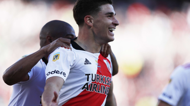 חוליאן אלברס ריבר פלייט מול בוקה (צילום: רויטרס)