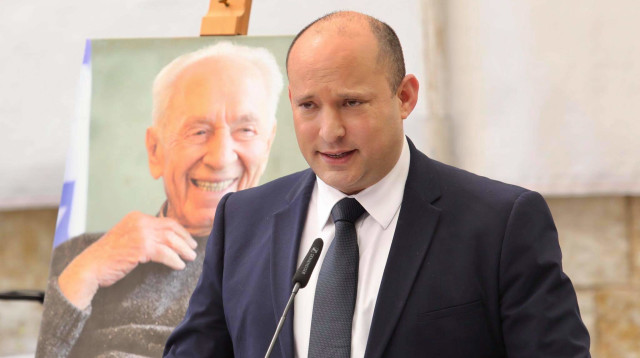 ראש הממשלה נפתלי בנט באזכרה במלאת 5 שנים למותו של שמעון פרס ז"ל (צילום: מרק ישראל סלם)