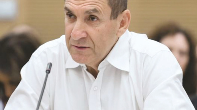 (יפתח רון טל (צילום- פלאש 90 (צילום: פלאש 90)