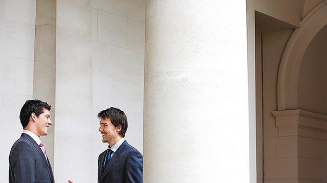 שיחה בין שני אנשים, אילוסטרציה (צילום: ingimage ASAP)