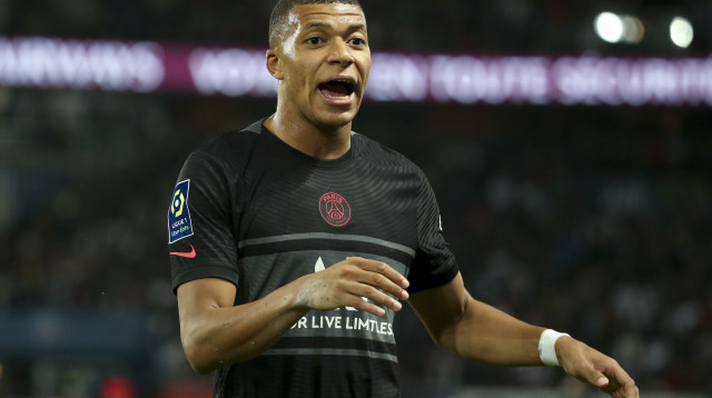 ההתקפה של פ.ס.ז' חוטפת אש. קיליאן אמבפה (צילום: GettyImages, John Berry)