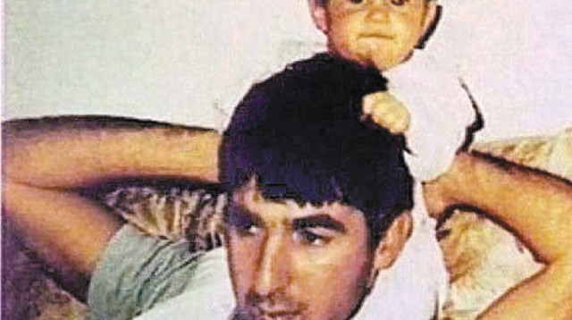 רון ארד עם יובל ארד (צילום: באדיבות המשפחה)