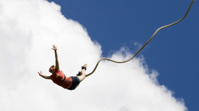 קפיצת בנג'י, אילוסטרציה (צילום: Getty images)
