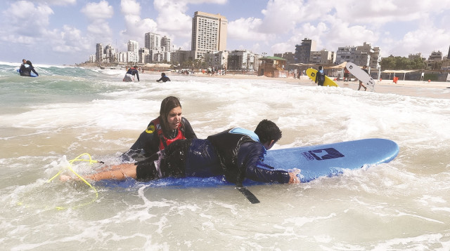 גלישה (צילום: "הגל שלי")