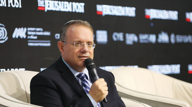 יעקב חגואל (צילום: מרק ישראל סלם)