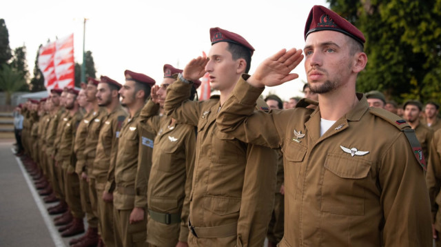 חיילי חטיבת הצנחנים (צילום: דובר צה"ל)