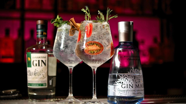 ג'ין וטוניק של ג'ין קלאב (צילום: רן בירן)