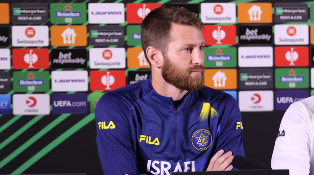 שרן ייני שחקן מכבי תל אביב (צילום: אתר רשמי, אתר מכבי תל אביב)