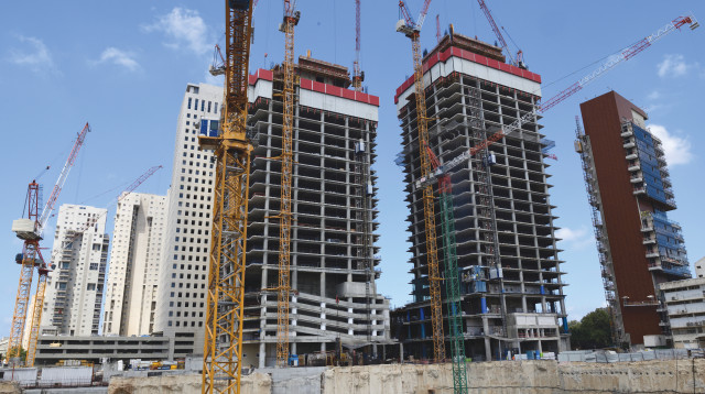 נדל"ן דירות בבנייה (צילום: גילי יערי, פלאש 90)