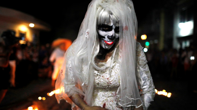 תחפושת של "לה ללורונה" (צילום: רויטרס)