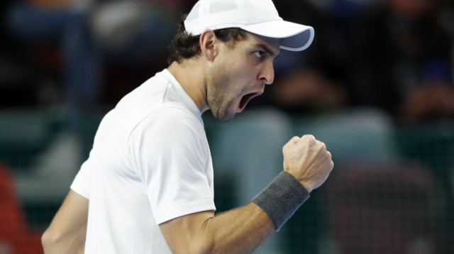 אסלן קראצב טניסאי רוסי (צילום: רויטרס)