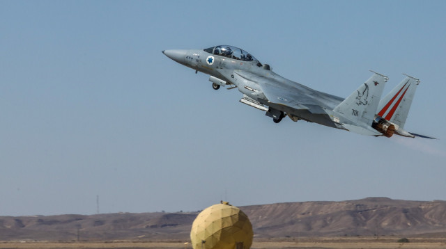 מטוס קרב F-15 של חיל האוויר (צילום: מרק ישראל סלם)
