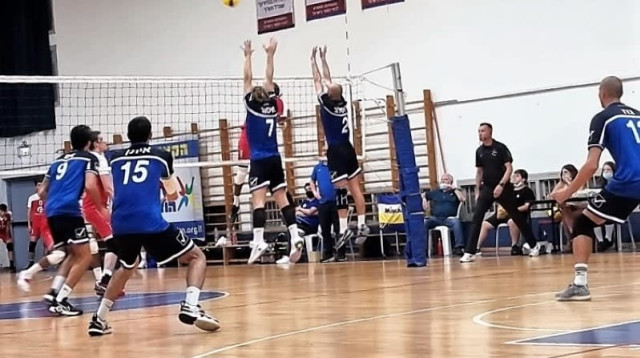 מכבי הוד השרון בכדורעף מול אריות ירושלים (צילום: אתר רשמי, אתר איגוד הכדורעף)