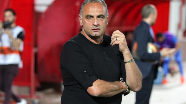 שמעון הדרי מאמן זמני עירוני קרית שמונה (צילום: אדריאן הרבשטיין)