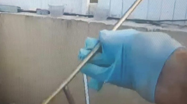 החץ שנורה מרובה הדיג (צילום: דוברות המשטרה)