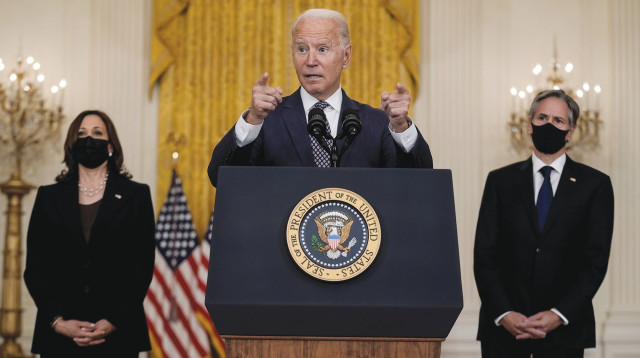 ביידן, בלינקן והאריס (צילום: רויטרס)