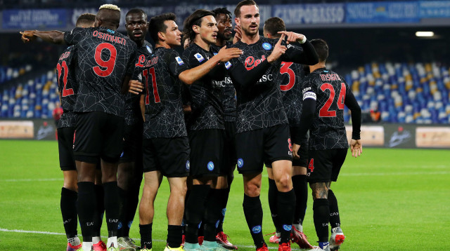 פביאן רואיס, קשר נאפולי (צילום: GettyImages, Francesco Pecoraro)