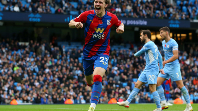 ניצחון מדהים לפאלאס. קונור גלאגר חוגג (צילום: אימג'בנק  GettyImages, Alex Livesey)