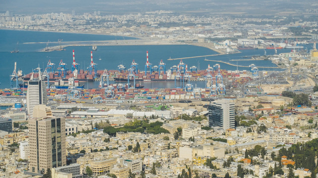 מפרץ חיפה (צילום: אביב נדב פלאש 90)