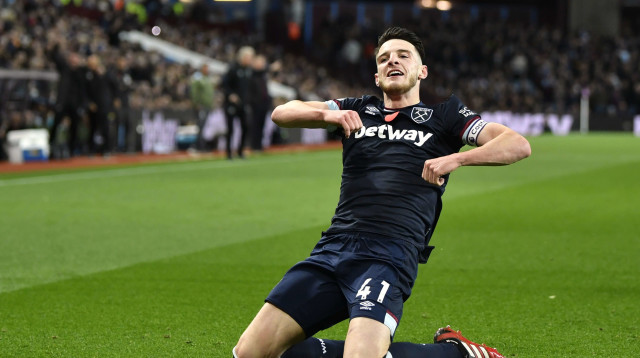 דקלן רייס שחקן ווסטהאם חוגג שער (צילום: רויטרס)