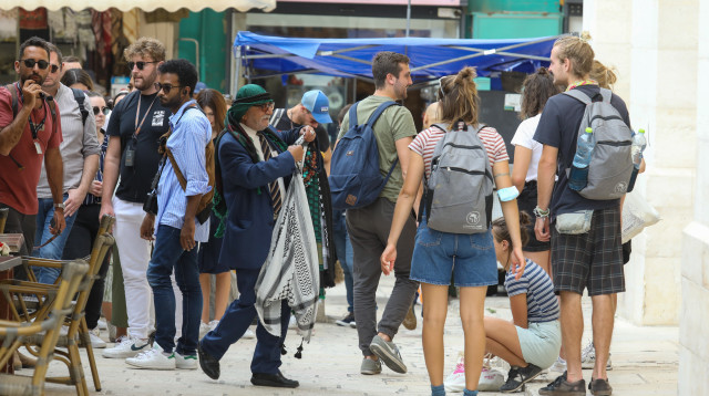 תיירים בירושלים (צילום: מרק ישראל סלם)