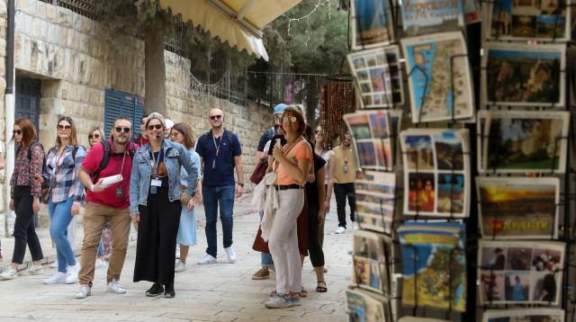 תיירים בירושלים (צילום: מרק ישראל סלם)