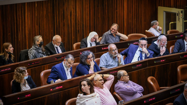 חברי הרשימה המשותפת במליאה  (צילום: נועם מוסקוביץ')