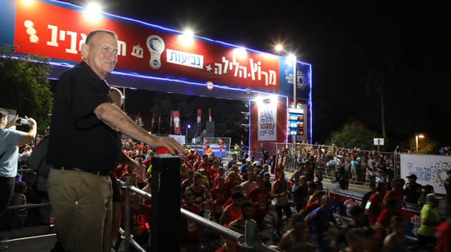 רון חולדאי מרתון תל אביב (צילום: עיריית תל אביב)
