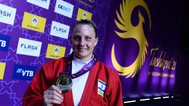 אליס שלזינגר (צילום: איבן פיסרנקו)