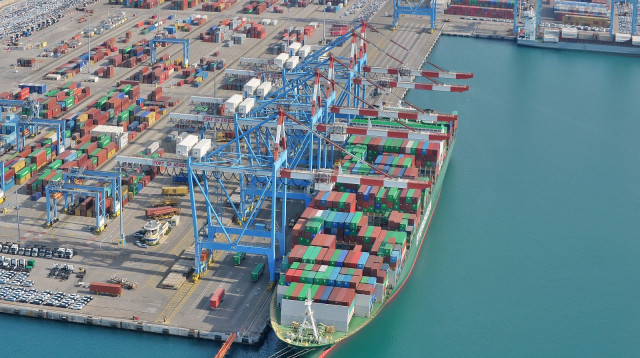 נמל אשדוד (צילום: אבי רוקח)