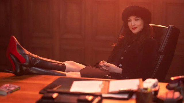 בתפקיד הרעה. גל גדות (צילום: מתוך נטפליקס)