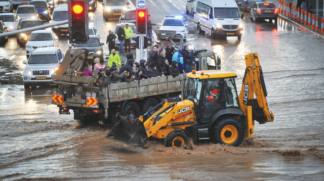 הצפות בנהריה ינואר 2020 (צילום: מאיר וקנין פלאש 90)