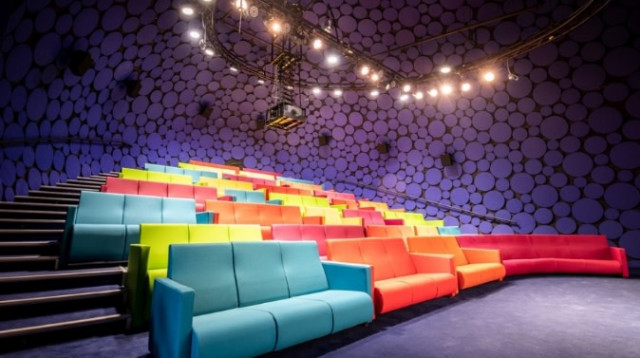 סינמטק הילדים בחולון. אולם הקולנוע לילדים (צילום: טל ביטרמן)